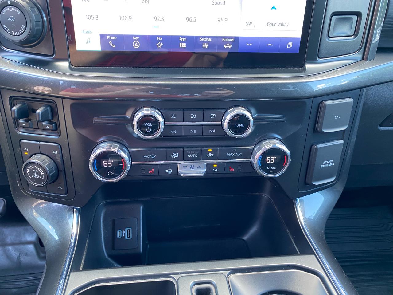 Ford F-150  2021