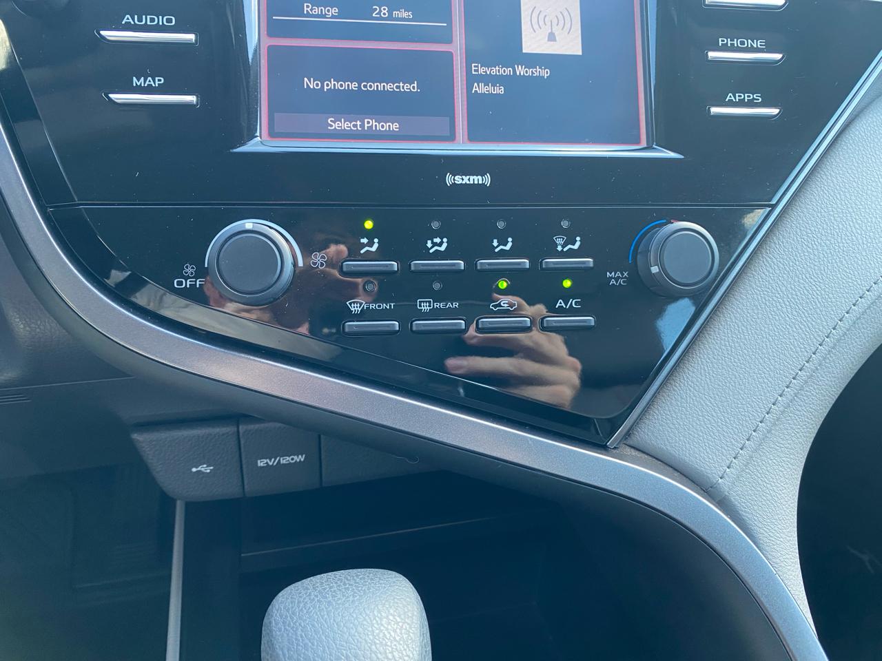Toyota Camry LE 2020