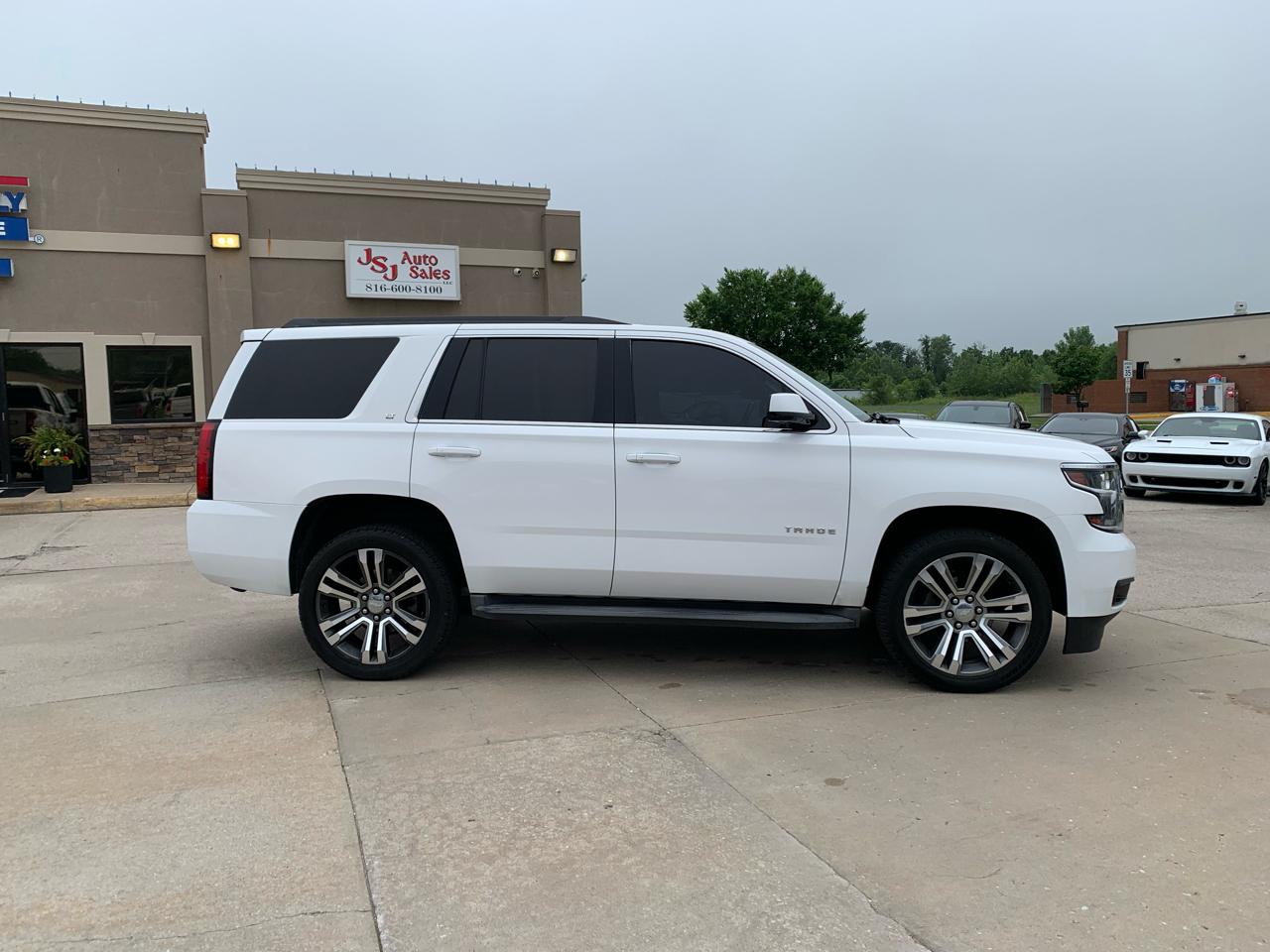 Chevrolet Tahoe 4WD 4dr LT 2015
