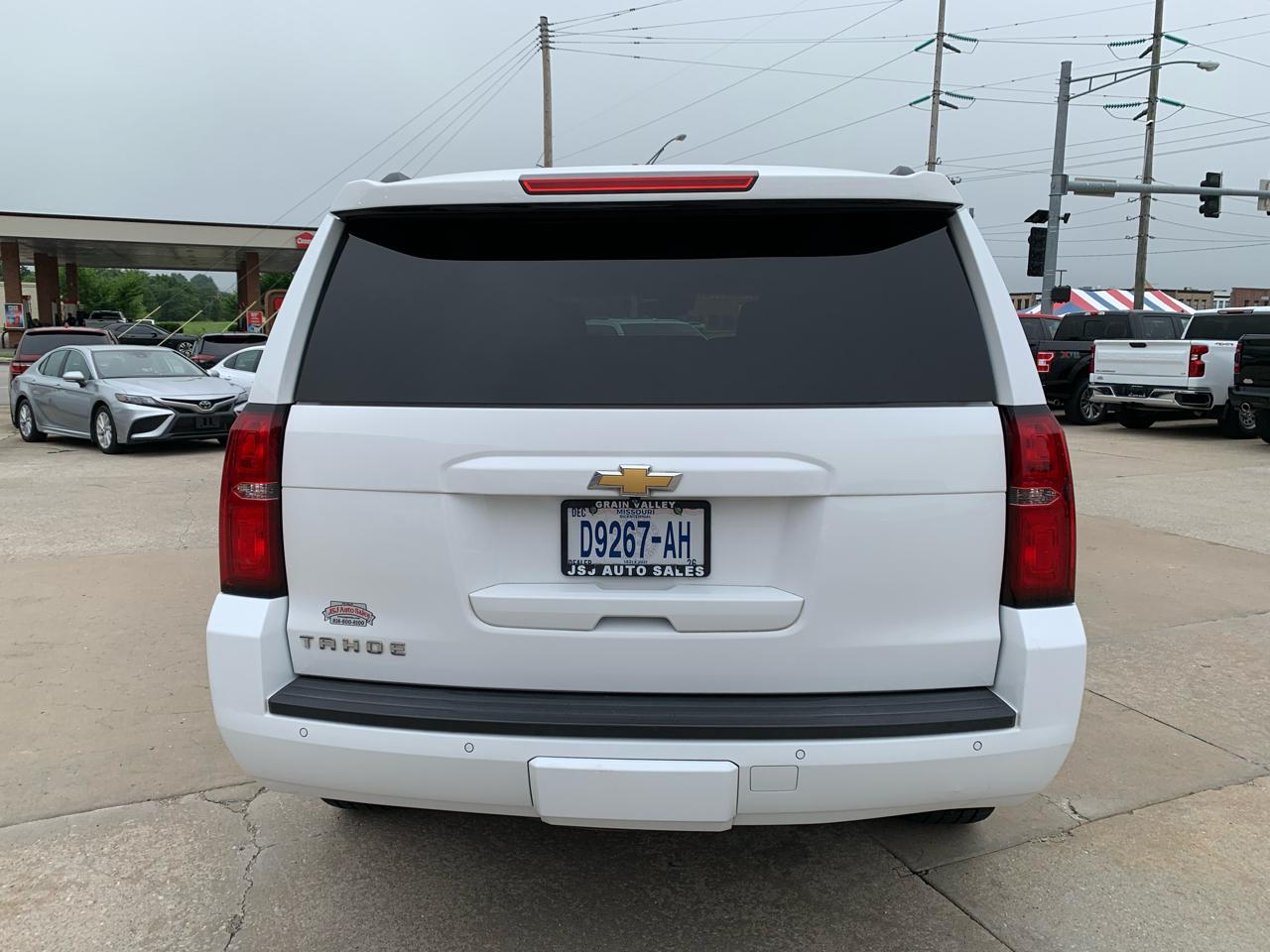 Chevrolet Tahoe 4WD 4dr LT 2015