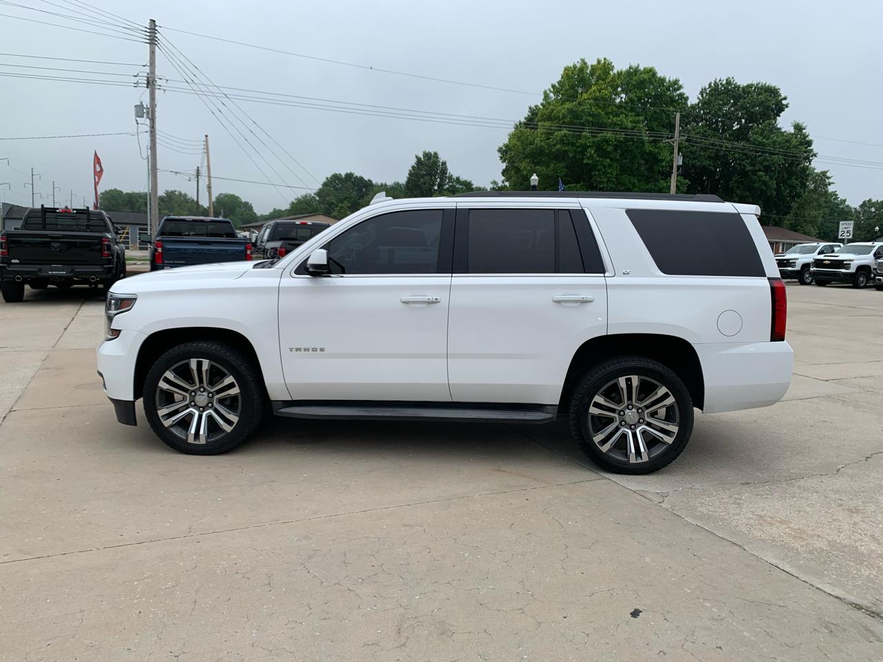 Chevrolet Tahoe 4WD 4dr LT 2015
