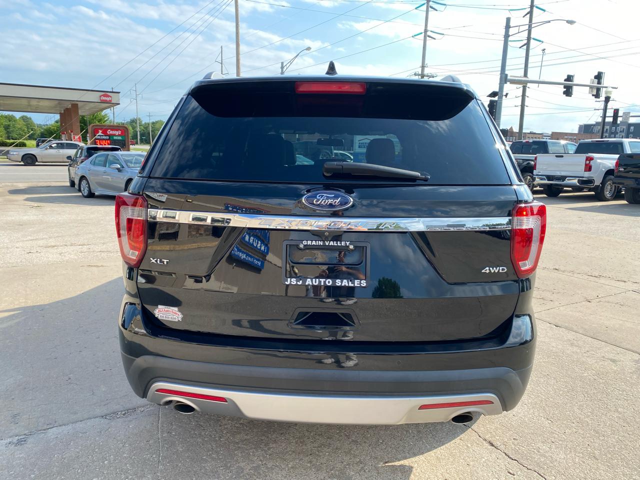 Ford Explorer XLT 4WD 2017