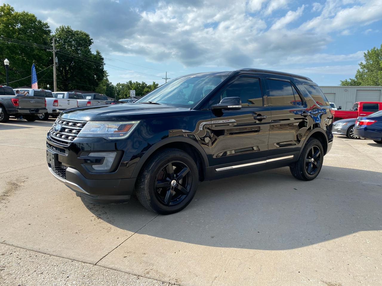 Ford Explorer XLT 4WD 2017