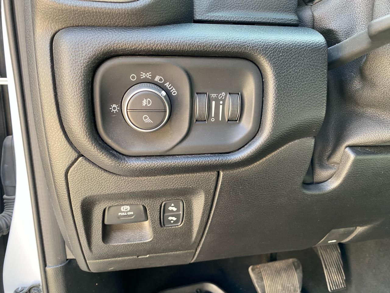 RAM 1500  2019