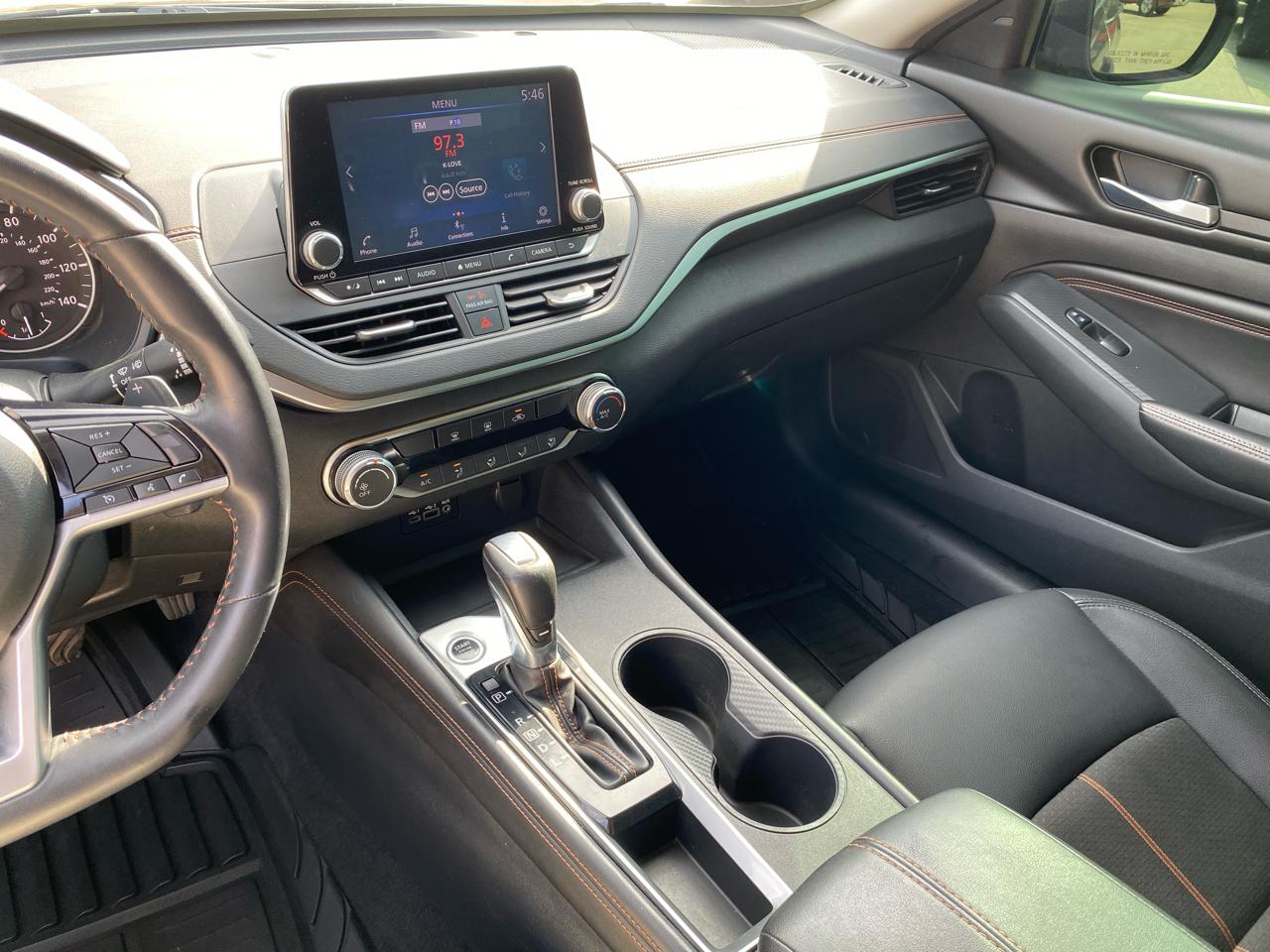 Nissan Altima 2.5 SR Sedan 2021
