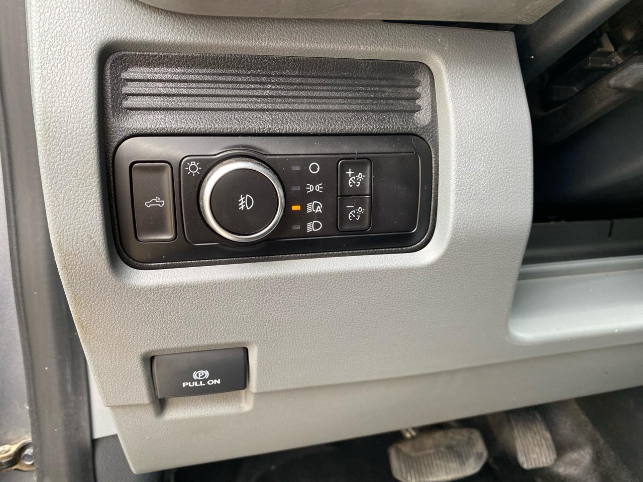 Ford Super Duty F-250 SRW  2023
