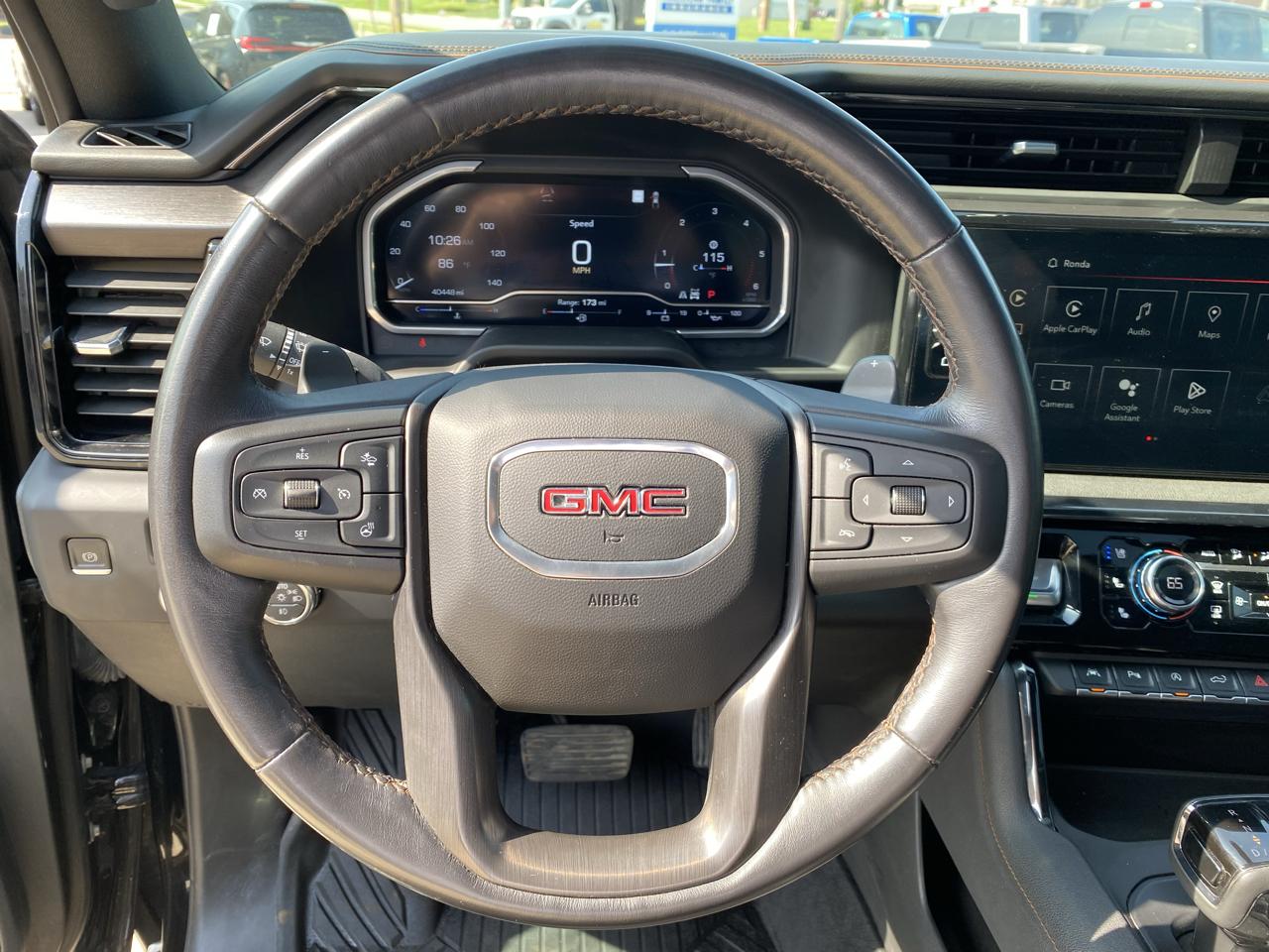 GMC Sierra 1500 AT4 Crew Cab 4WD 2023