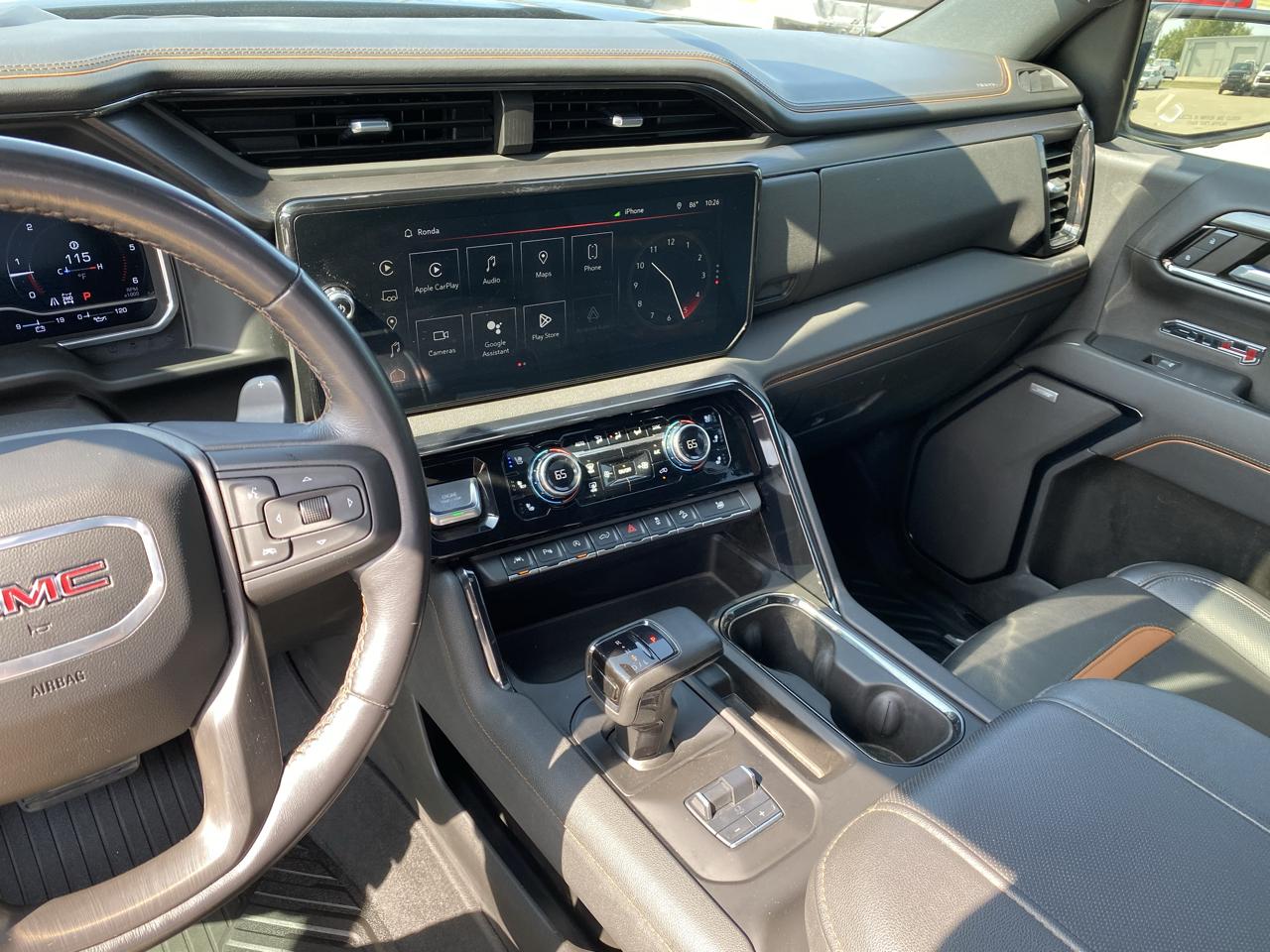 GMC Sierra 1500 AT4 Crew Cab 4WD 2023