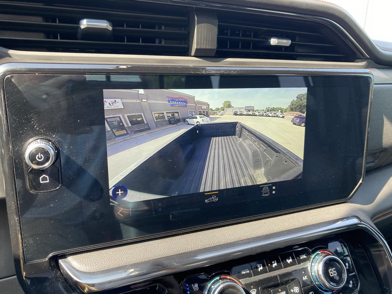 GMC Sierra 1500 AT4 Crew Cab 4WD 2023