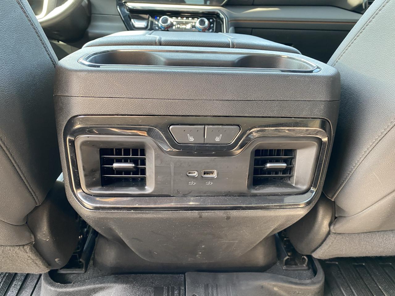 GMC Sierra 1500 AT4 Crew Cab 4WD 2023