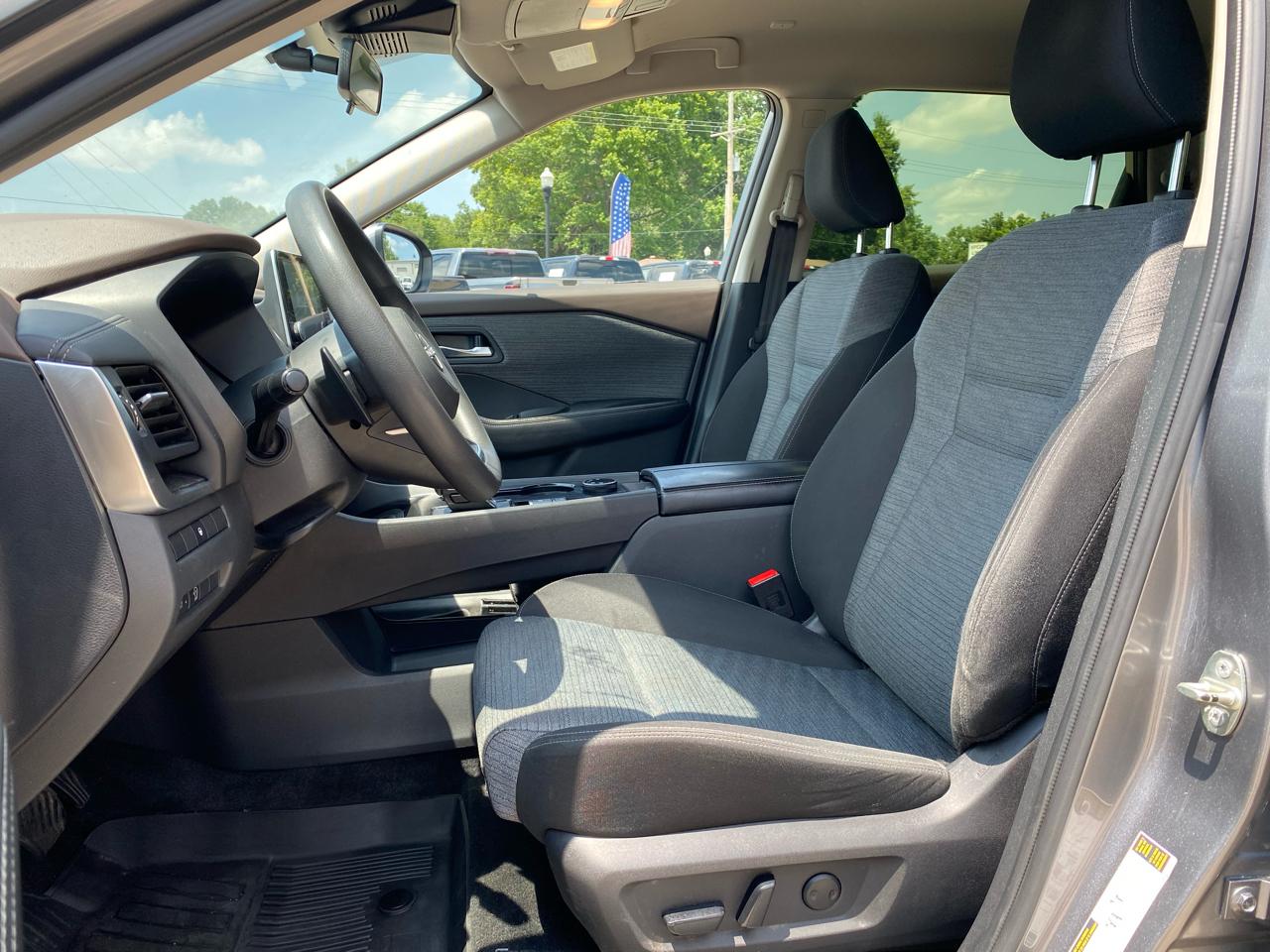 Nissan Rogue AWD SV 2023