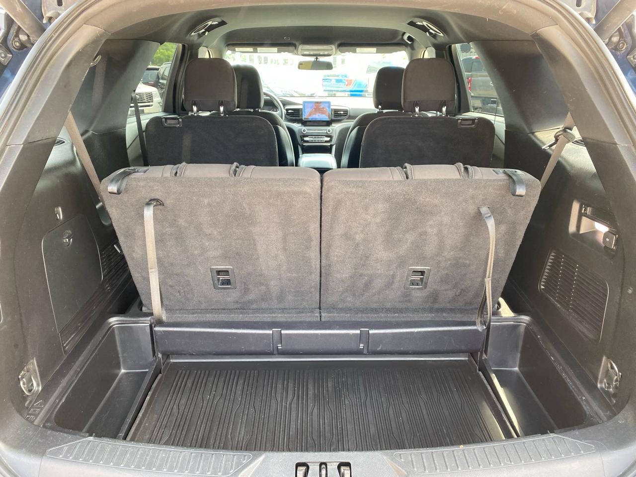 Ford Explorer XLT 4WD 2020