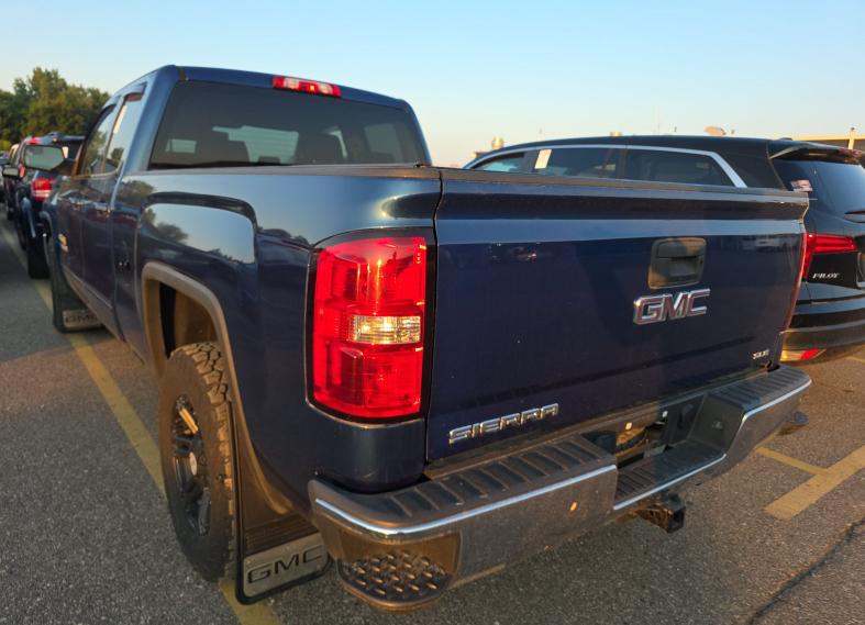GMC Sierra 1500 SLE Double Cab 4WD 2017