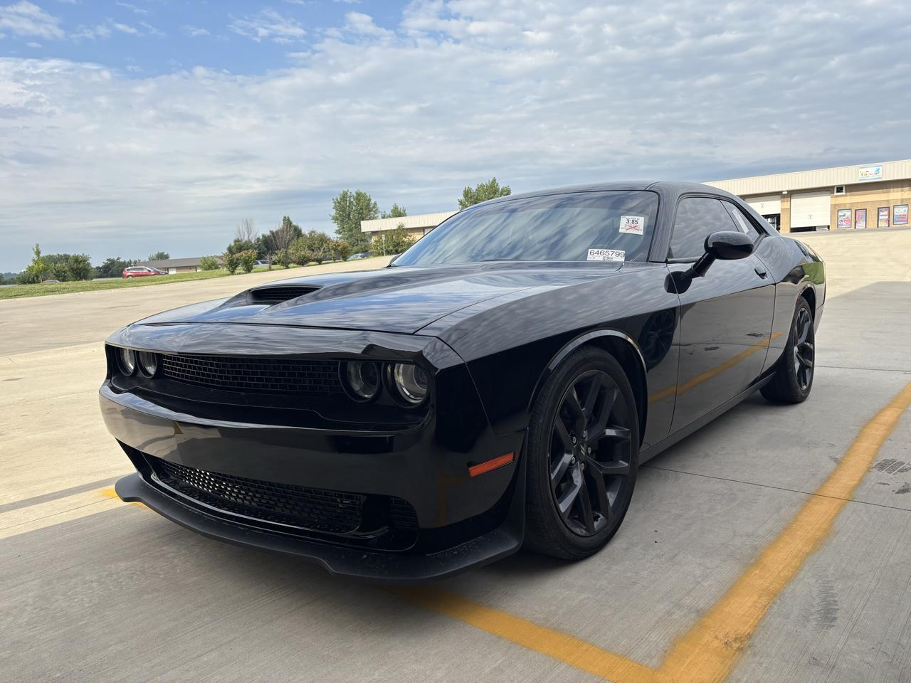 Dodge Challenger GT RWD 2021