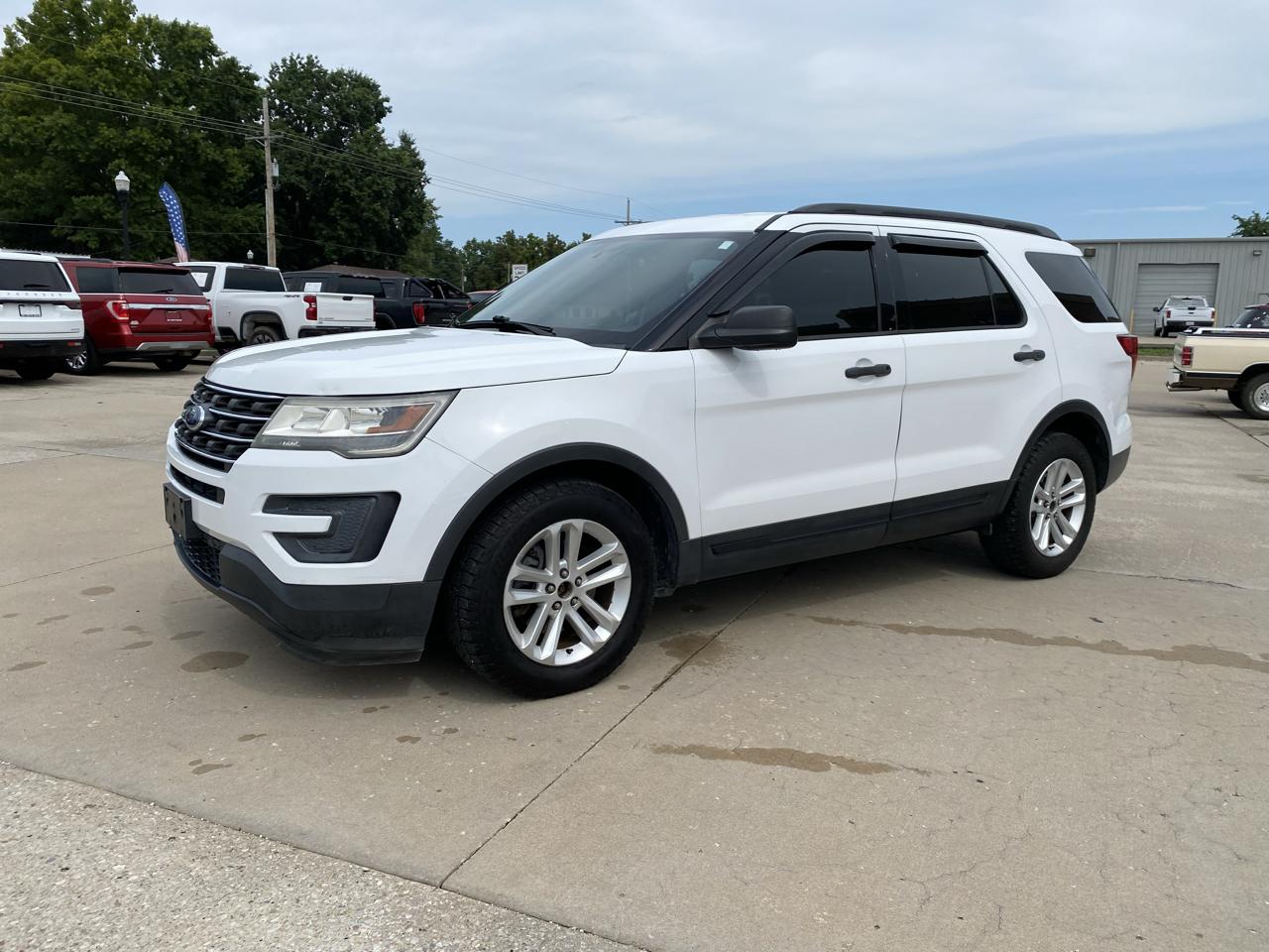 Ford Explorer Base FWD 2017