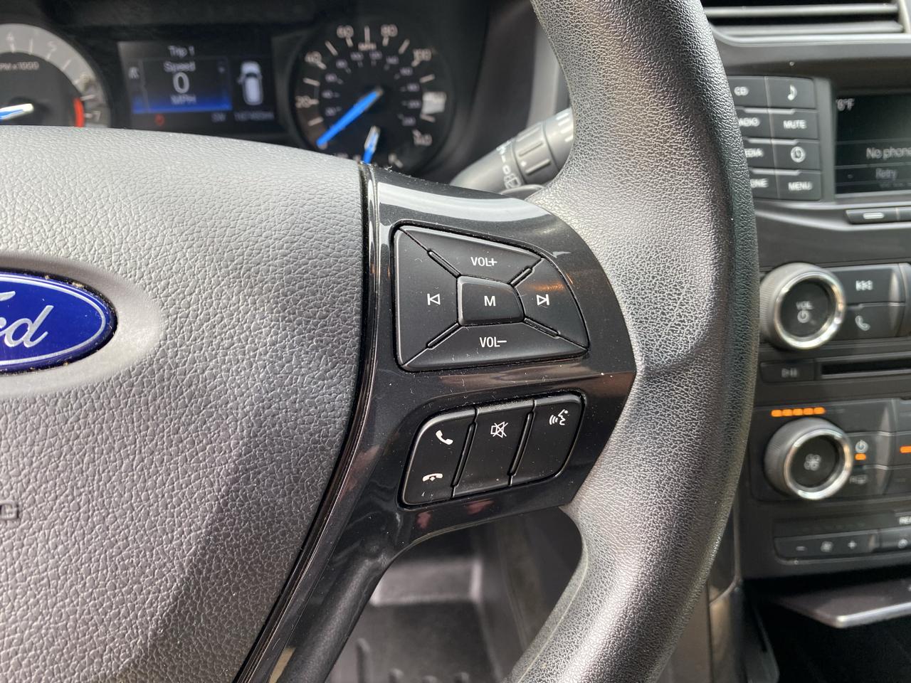 Ford Explorer Base FWD 2017