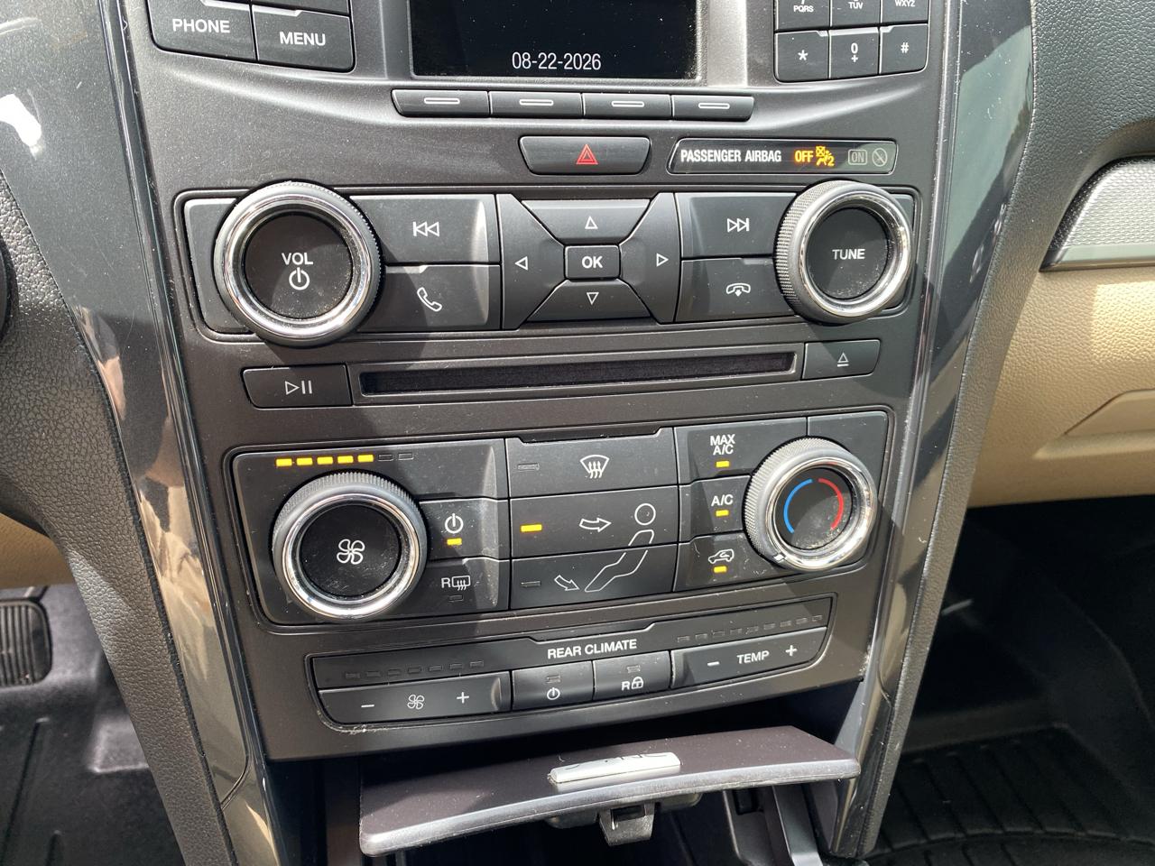 Ford Explorer Base FWD 2017