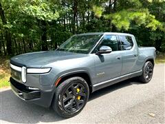 2023 Rivian R1T 