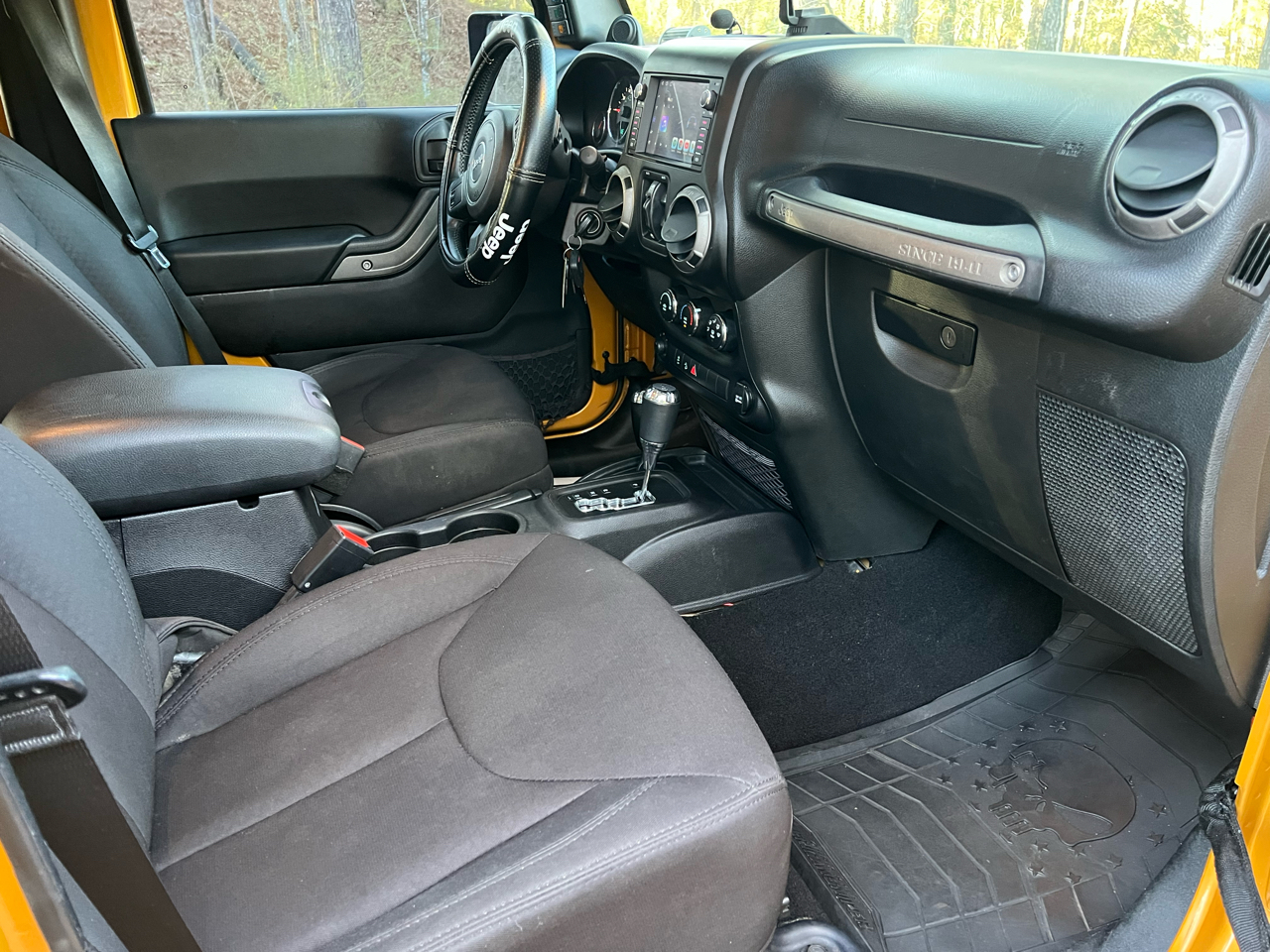 Jeep Wrangler Unlimited Sport 4WD 2014