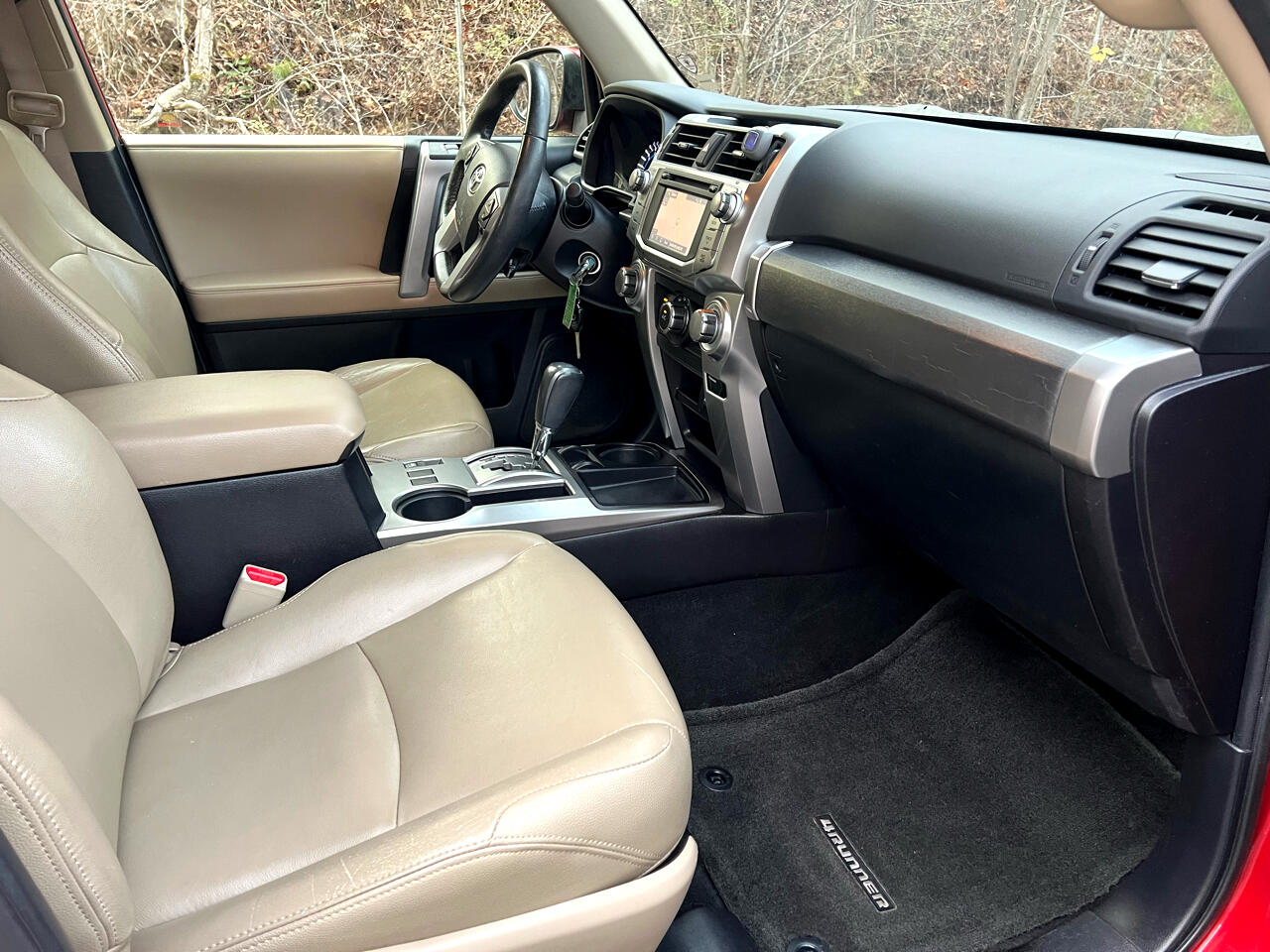 Toyota 4Runner SR5 2WD 2016