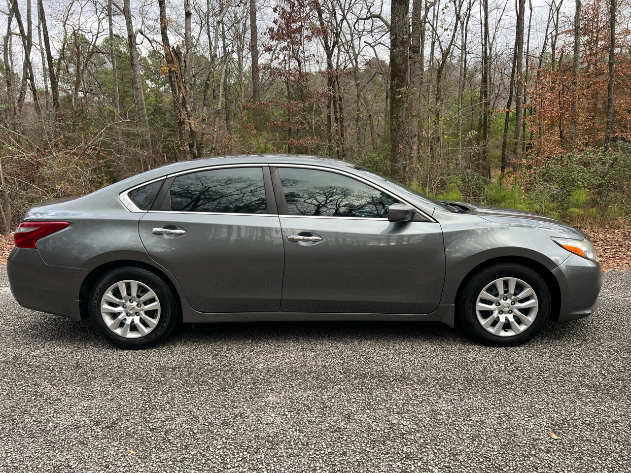 Nissan Altima 2.5 SV 2018
