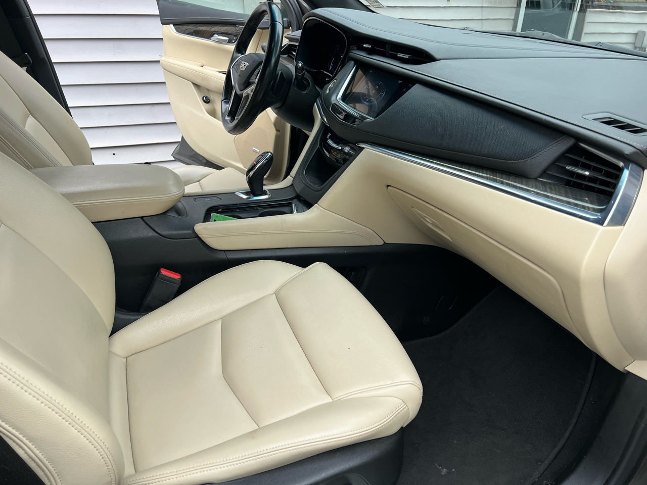 Cadillac XT5 Base 2019