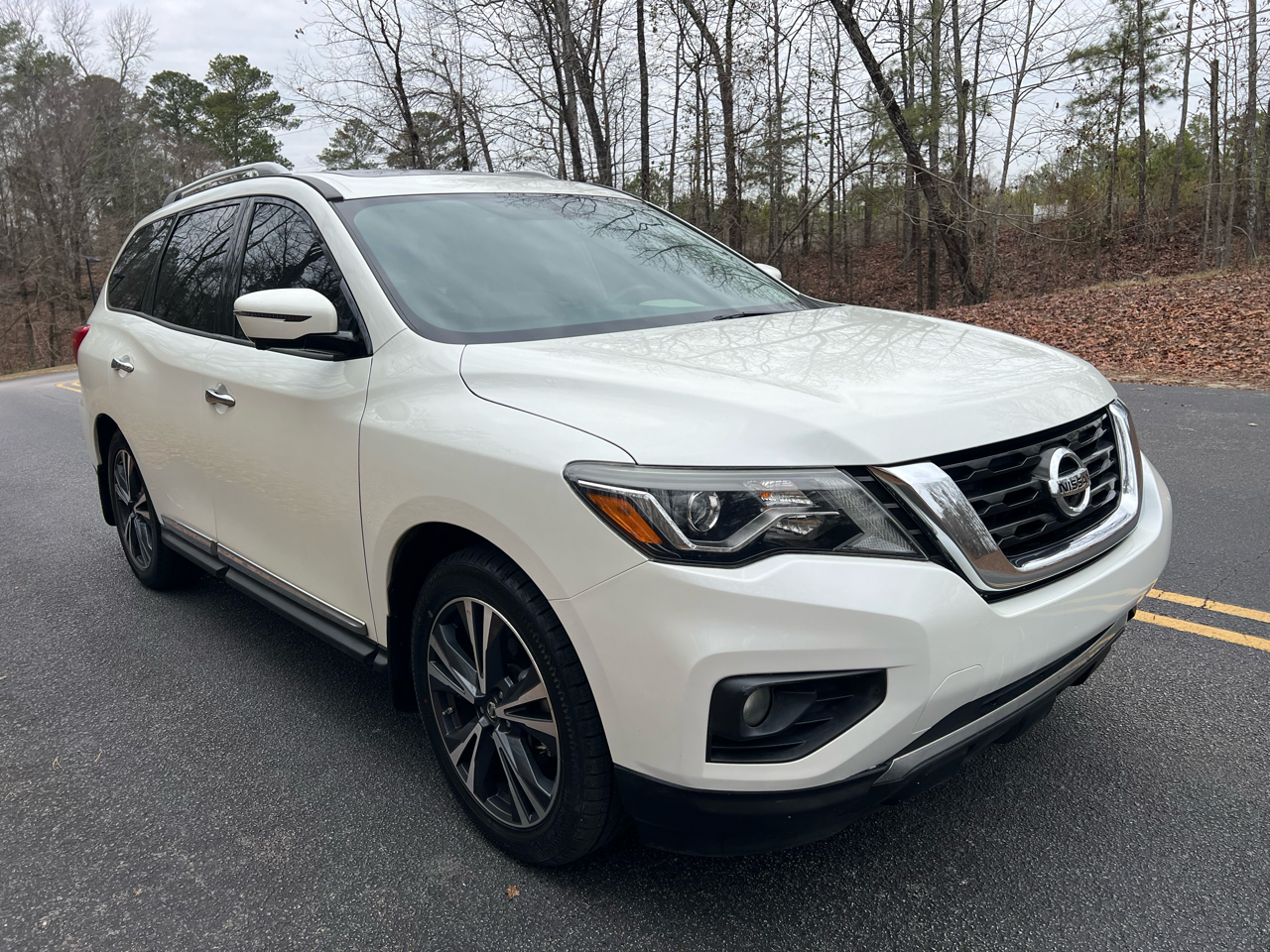 Nissan Pathfinder Platinum 2WD 2017