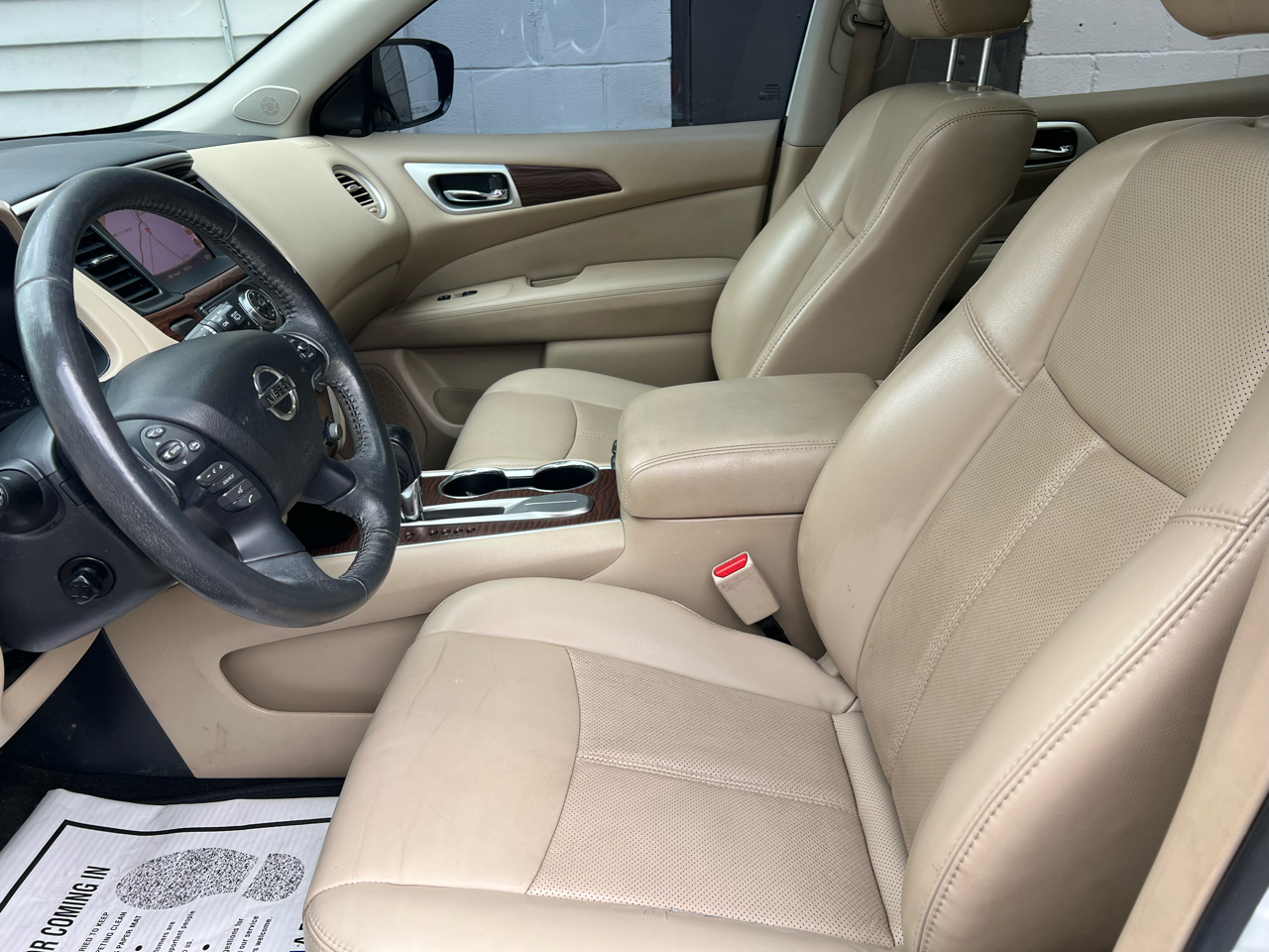 Nissan Pathfinder Platinum 2WD 2017