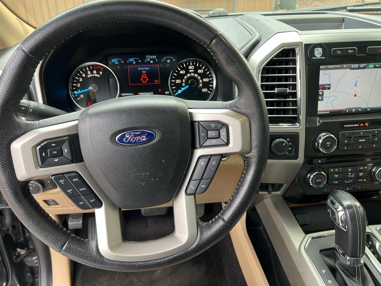 Ford F-150 Lariat SuperCrew 4WD 2015