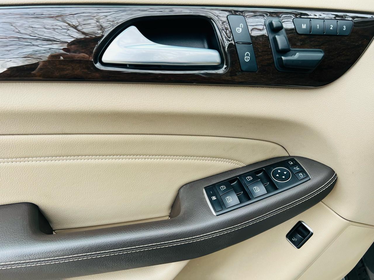 Mercedes-Benz M-Class ML350 4MATIC 2014