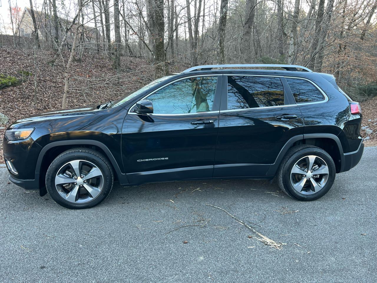 Jeep Cherokee Limited FWD 2019