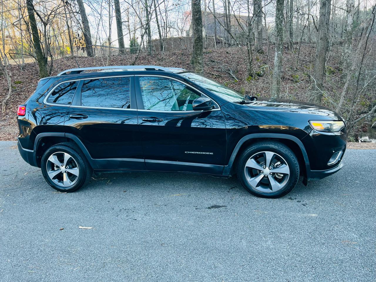 Jeep Cherokee Limited FWD 2019