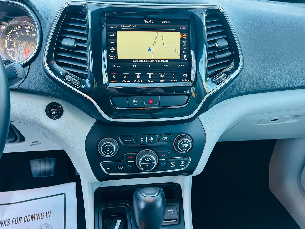 Jeep Cherokee Limited FWD 2019