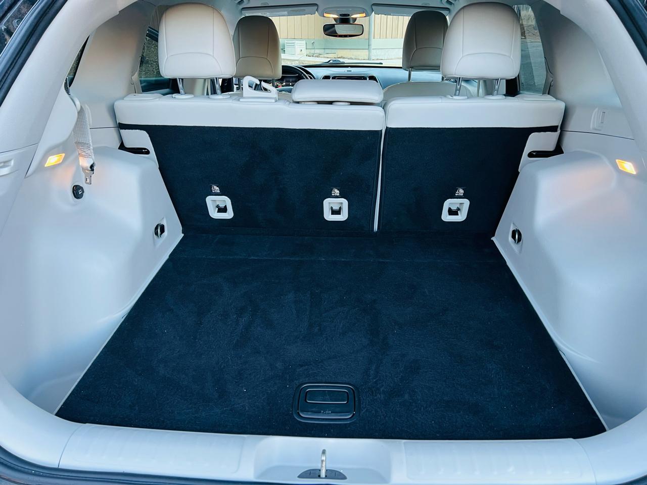 Jeep Cherokee Limited FWD 2019