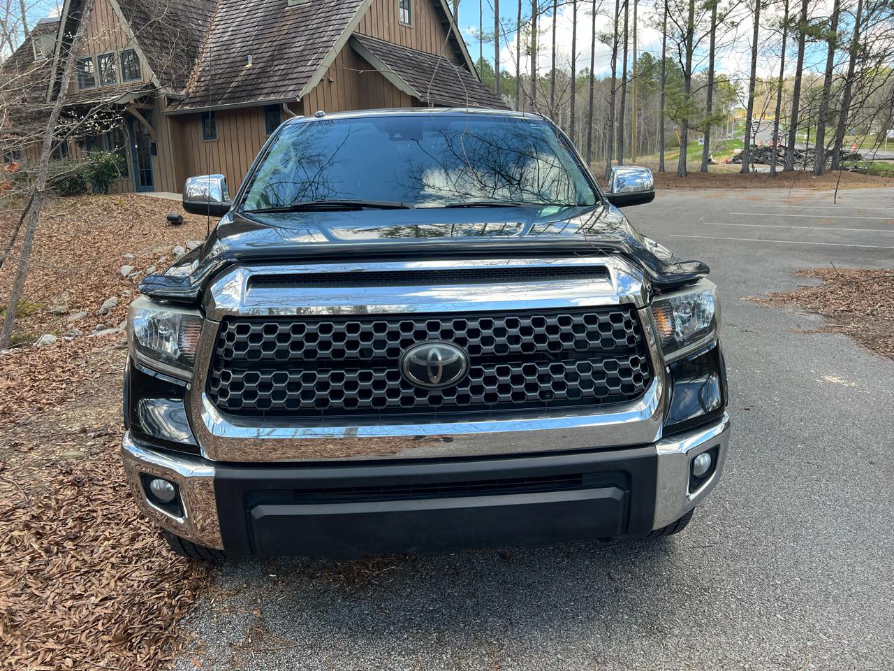 Toyota Tundra SR5 4.6L V8 CrewMax 2WD 2019