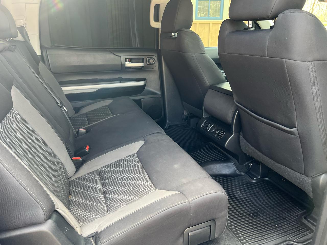 Toyota Tundra SR5 4.6L V8 CrewMax 2WD 2019