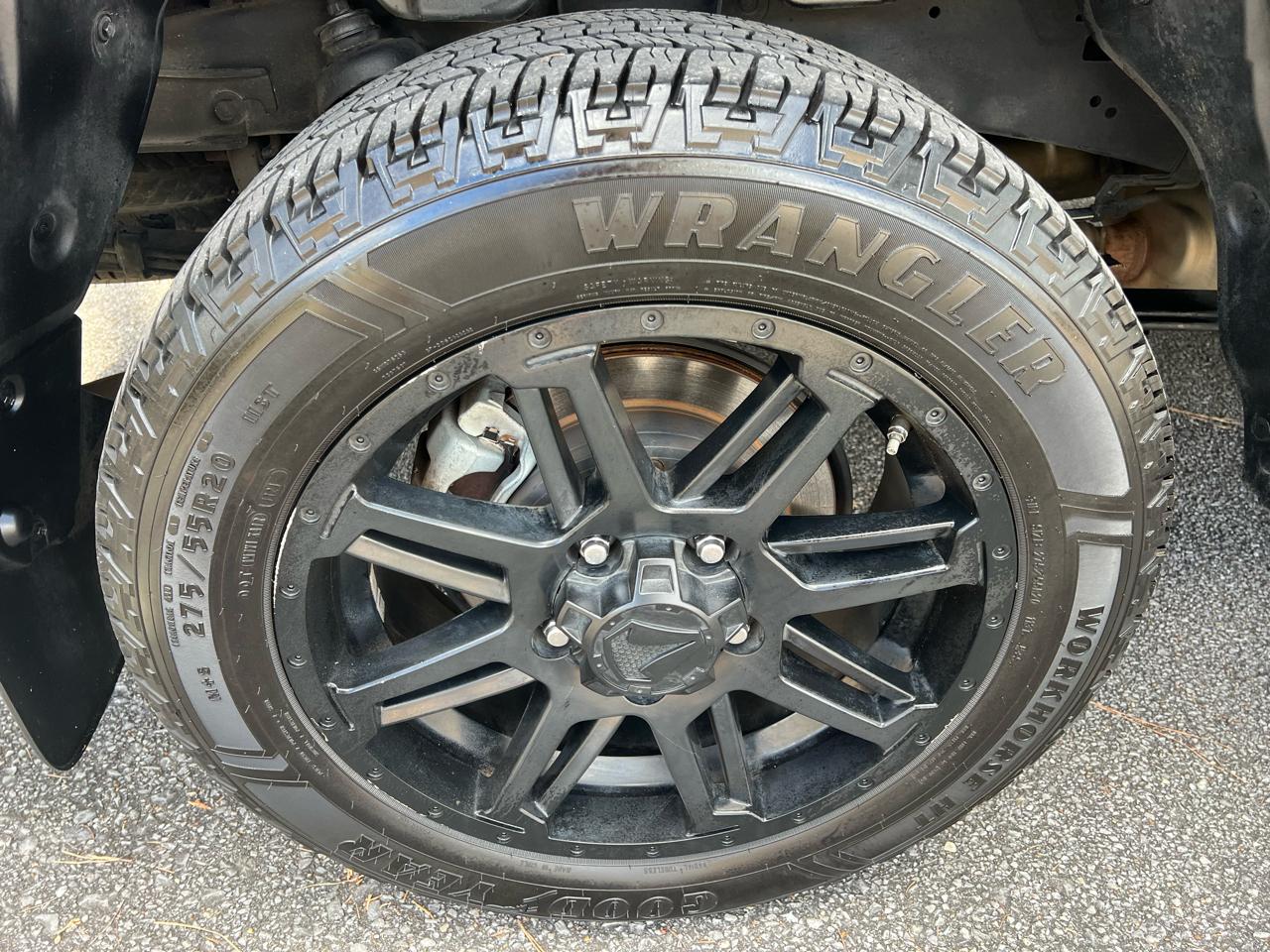 Toyota Tundra SR5 4.6L V8 CrewMax 2WD 2019