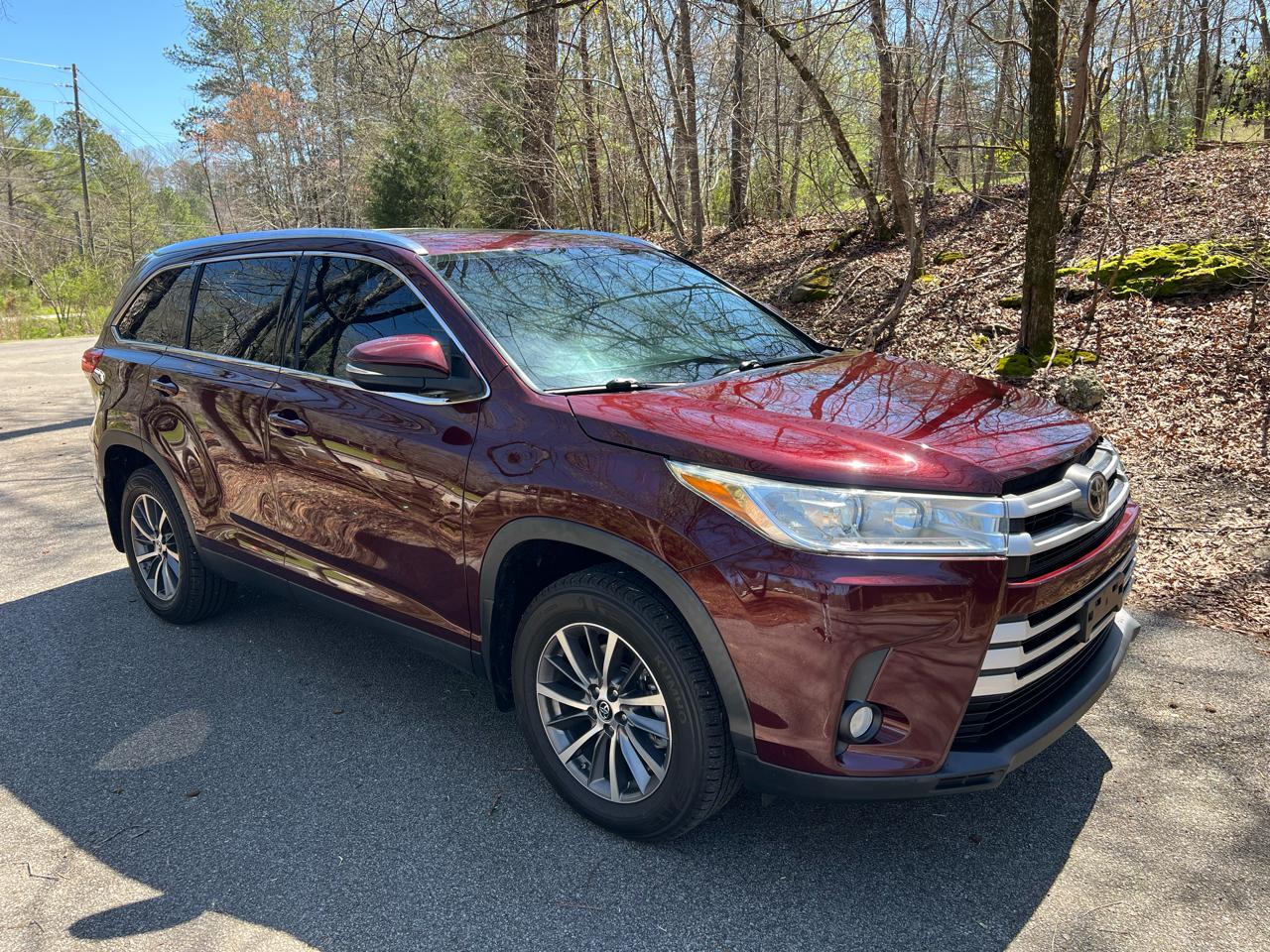 Toyota Highlander XLE AWD V6 2019