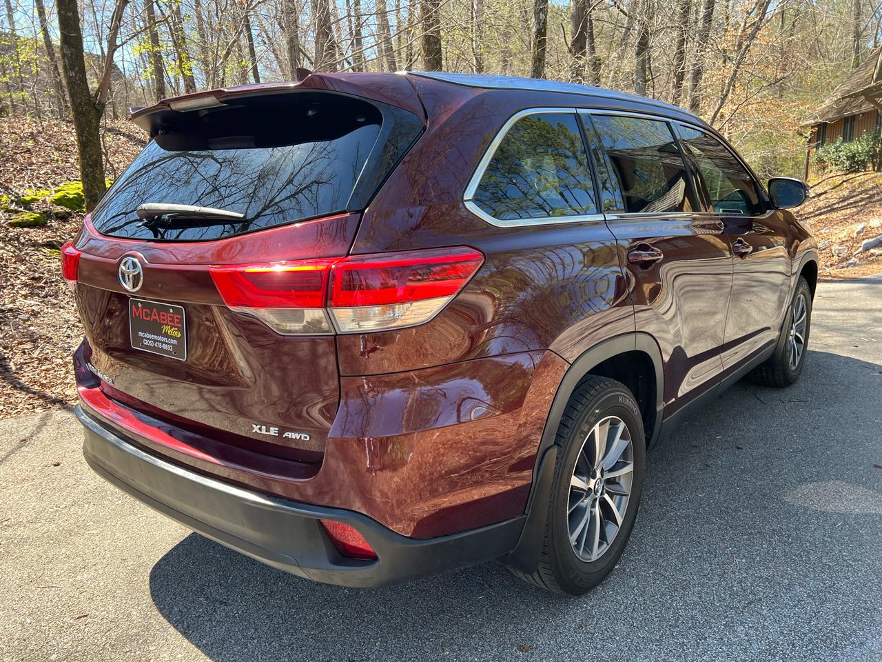 Toyota Highlander XLE AWD V6 2019