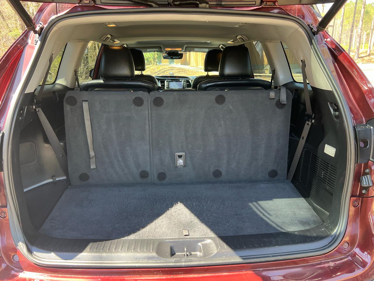 Toyota Highlander XLE AWD V6 2019