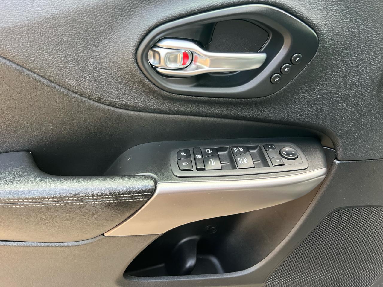 Jeep Cherokee Limited 4WD 2019