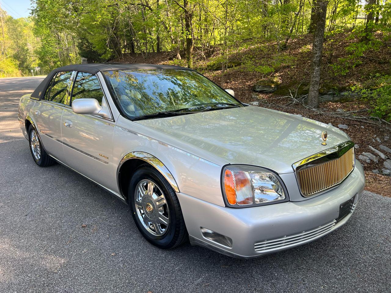 Cadillac DeVille Sedan 2002