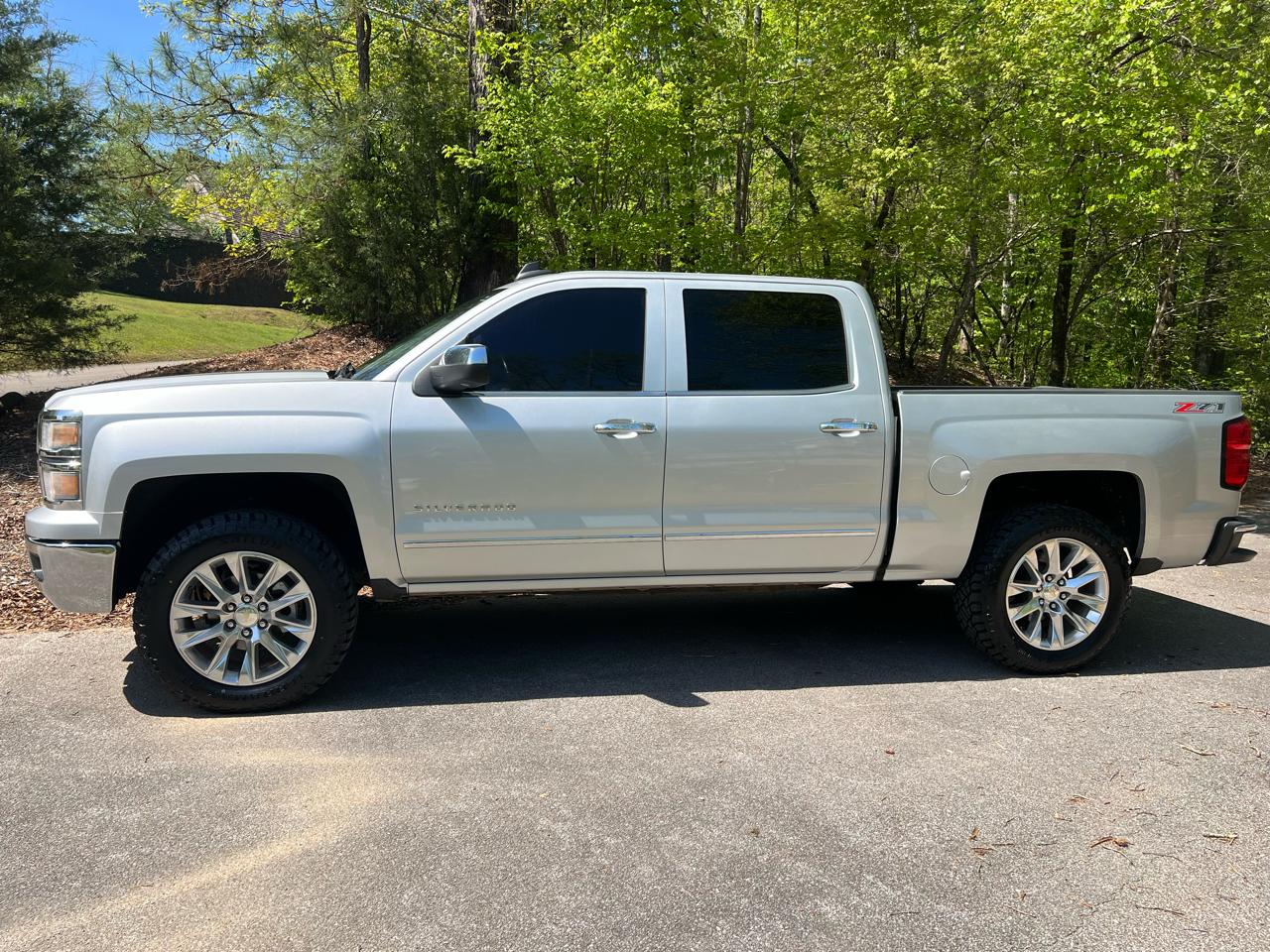 Chevrolet Silverado 1500 LTZ Crew Cab 4WD 2015