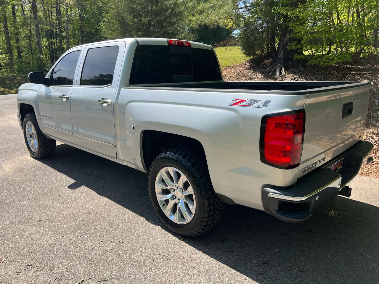 Chevrolet Silverado 1500 LTZ Crew Cab 4WD 2015