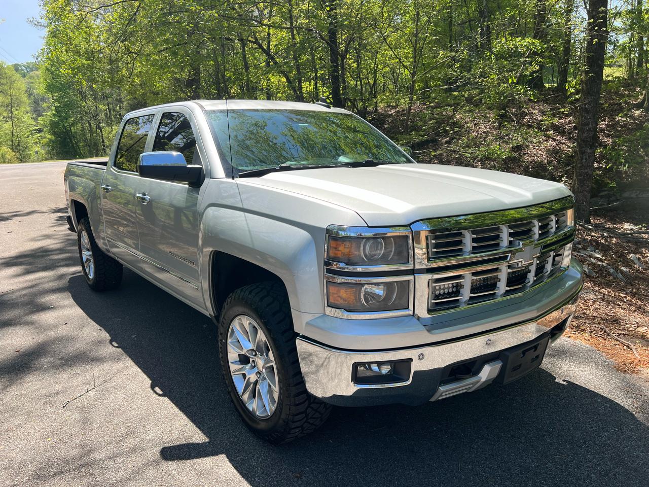 Chevrolet Silverado 1500 LTZ Crew Cab 4WD 2015