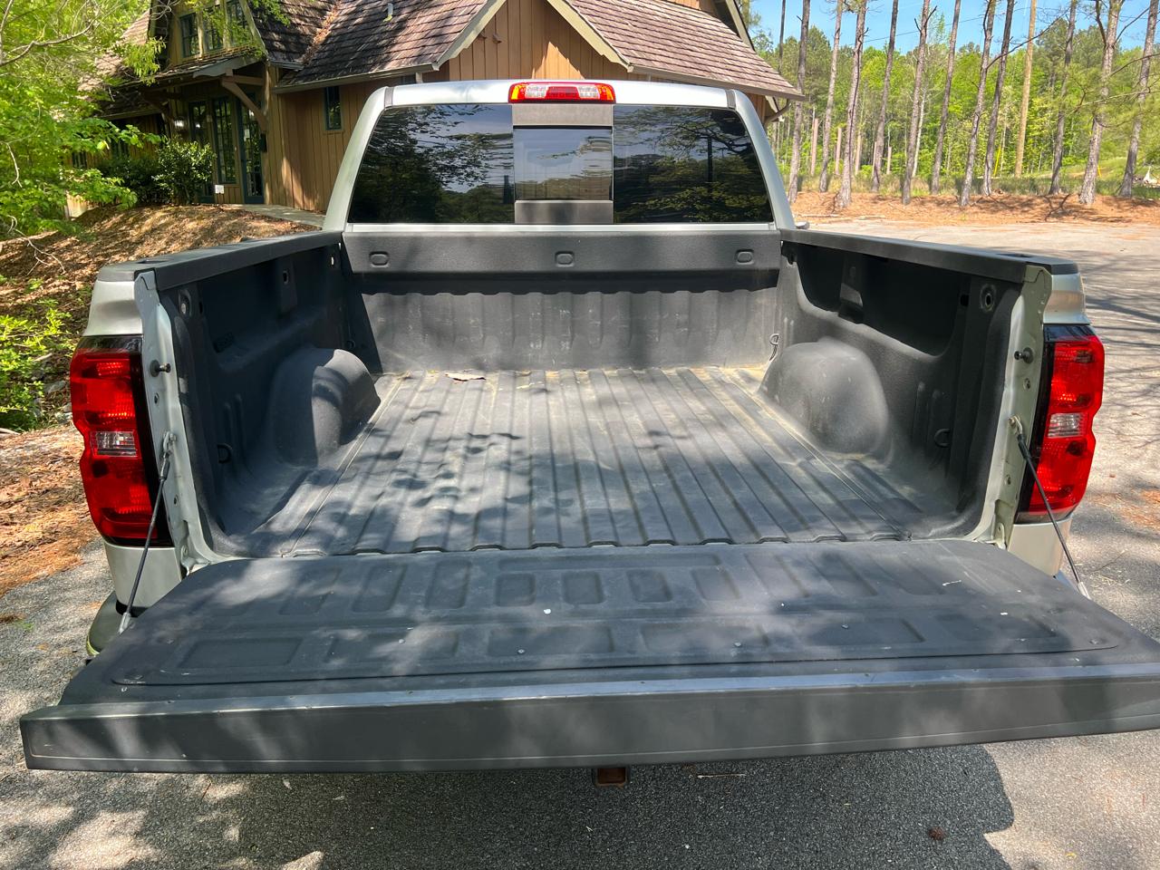 Chevrolet Silverado 1500 LTZ Crew Cab 4WD 2015