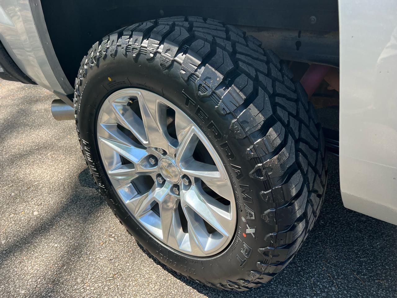 Chevrolet Silverado 1500 LTZ Crew Cab 4WD 2015