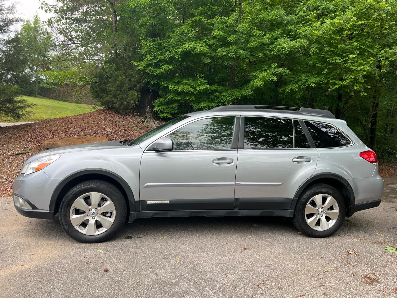 Subaru Outback 3.6R Limited 2012