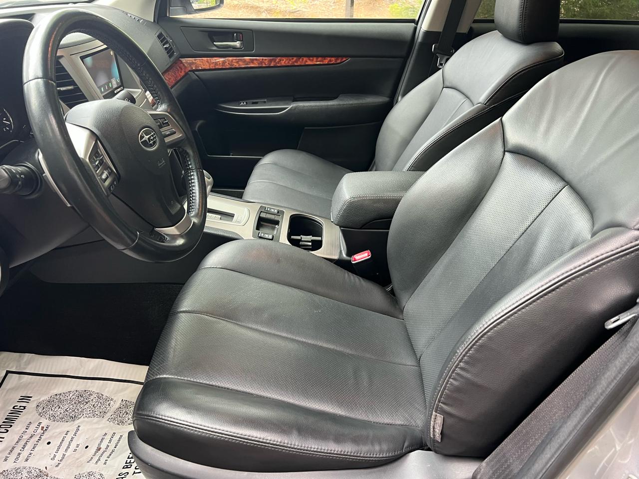 Subaru Outback 3.6R Limited 2012