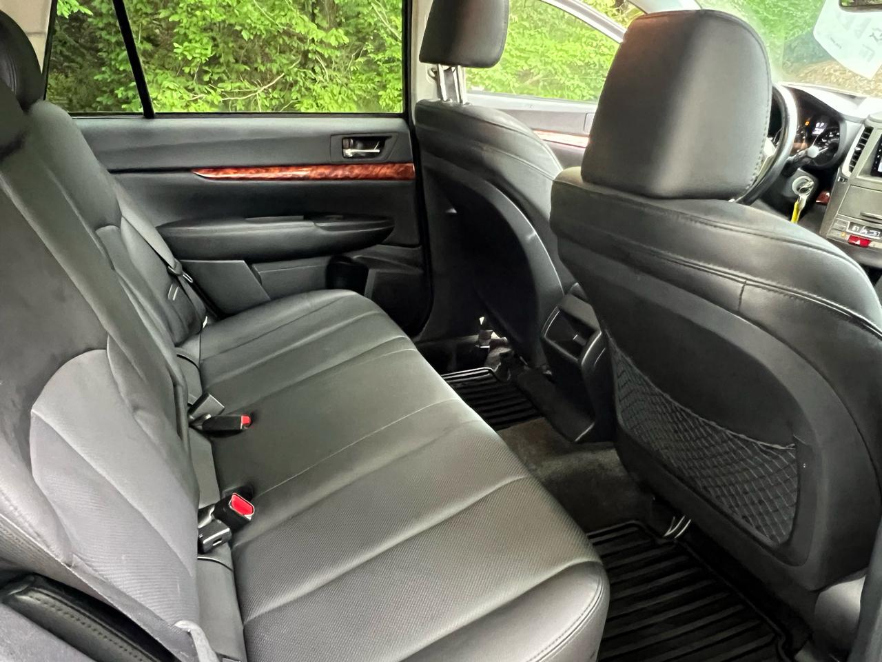 Subaru Outback 3.6R Limited 2012